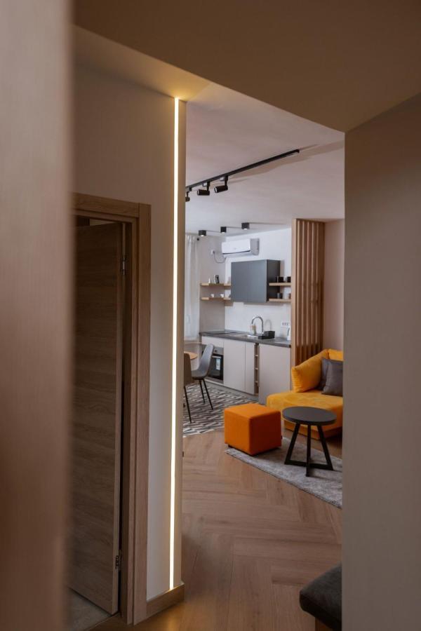 Republic Square Apartment - With Garage Novi Sad Eksteriør billede