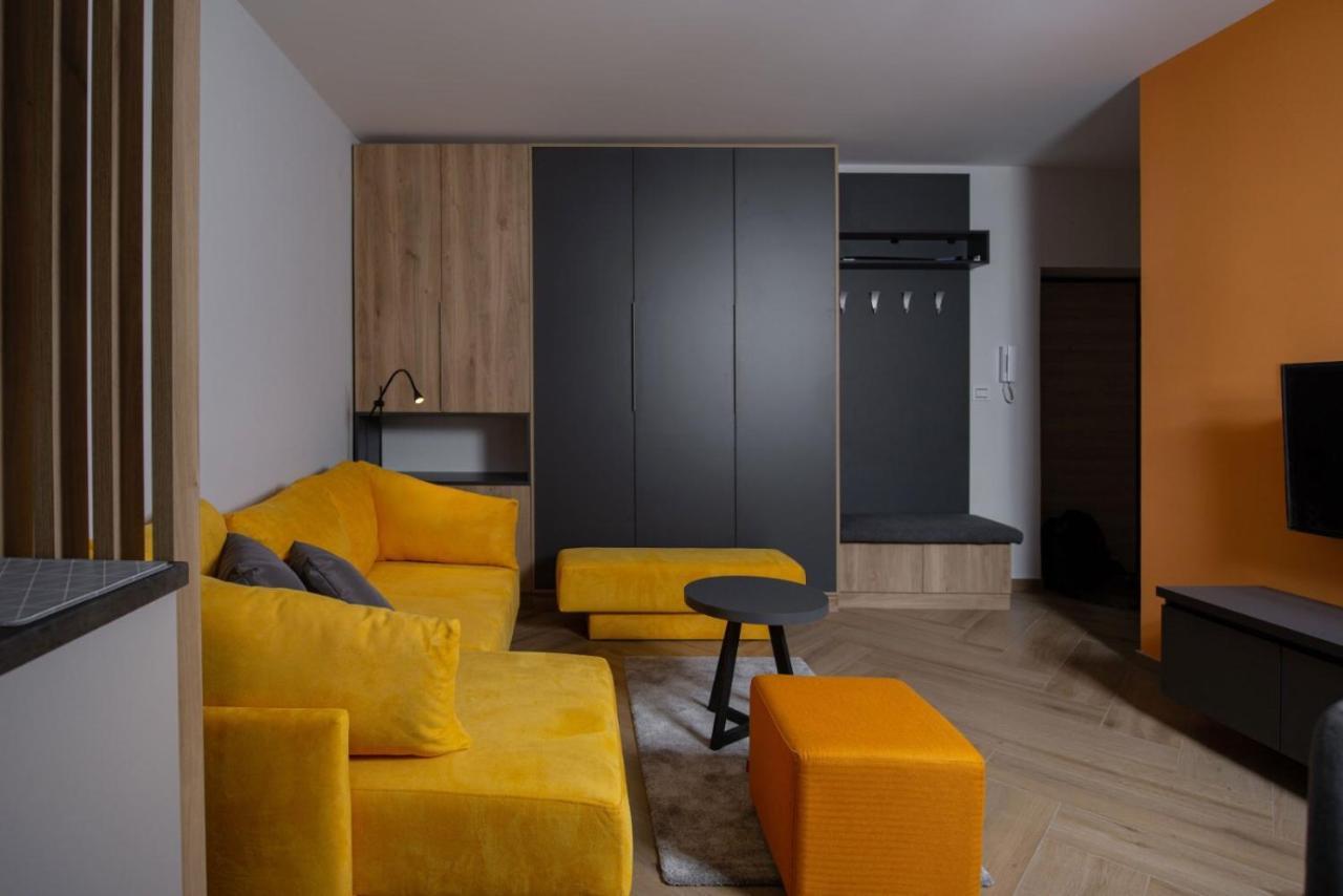 Republic Square Apartment - With Garage Novi Sad Eksteriør billede